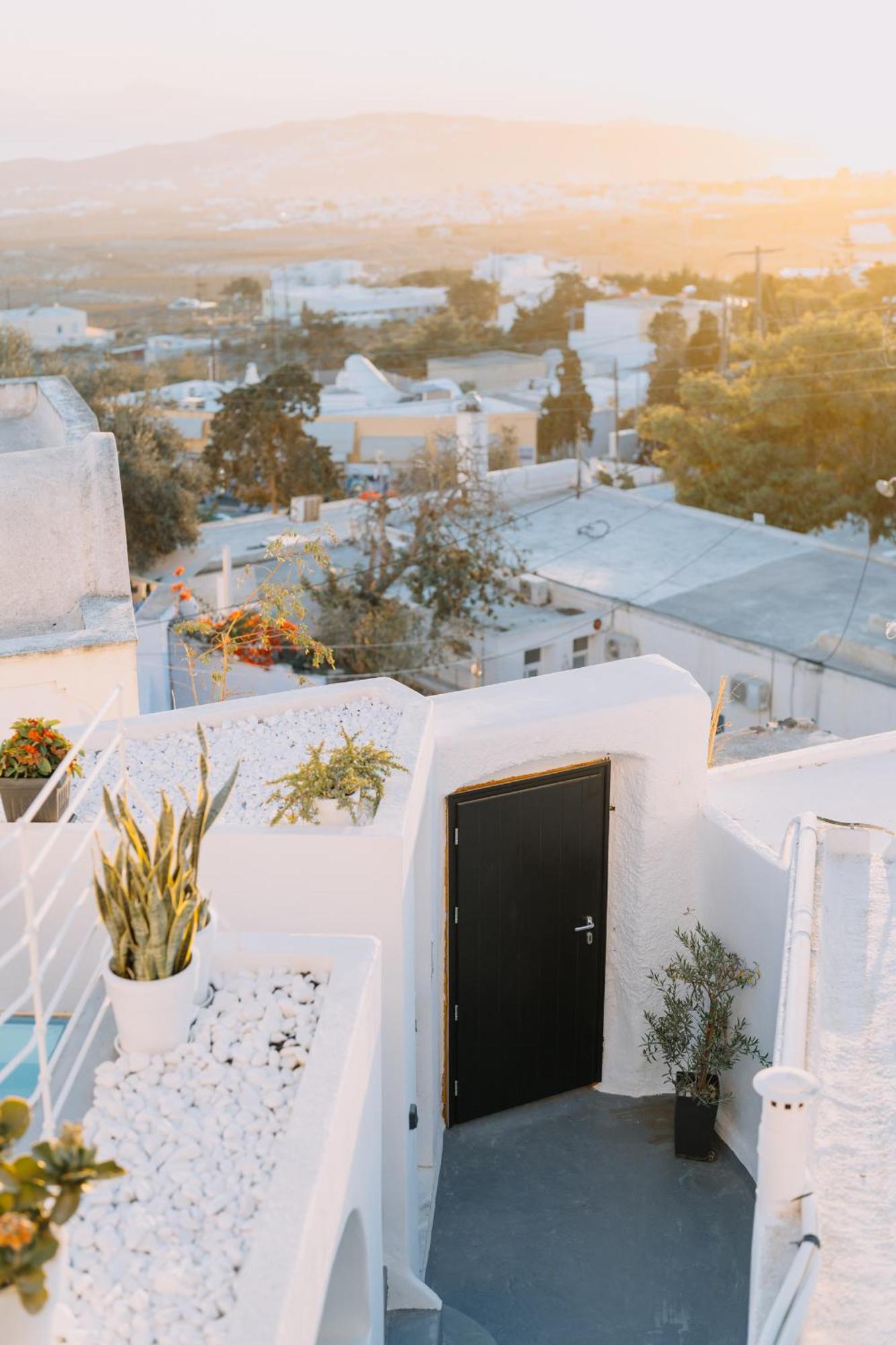 Noir Cave Villa With Private Jacuzzi And Sunset Terrace Pýrgos Buitenkant foto